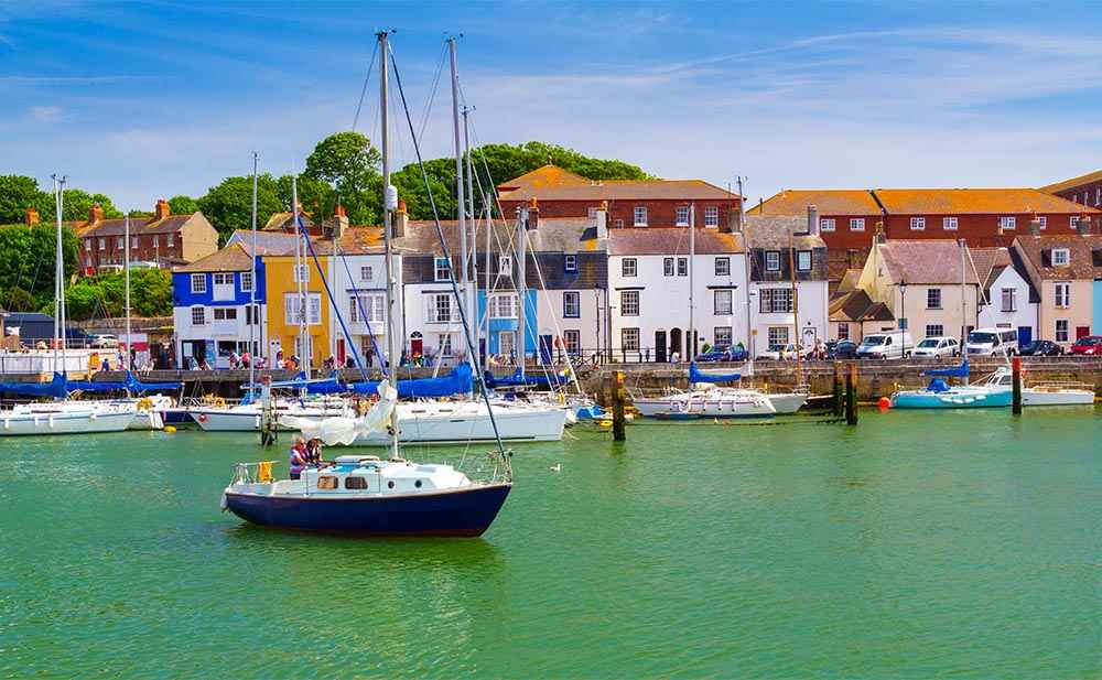 Coach holidays to Weymouth